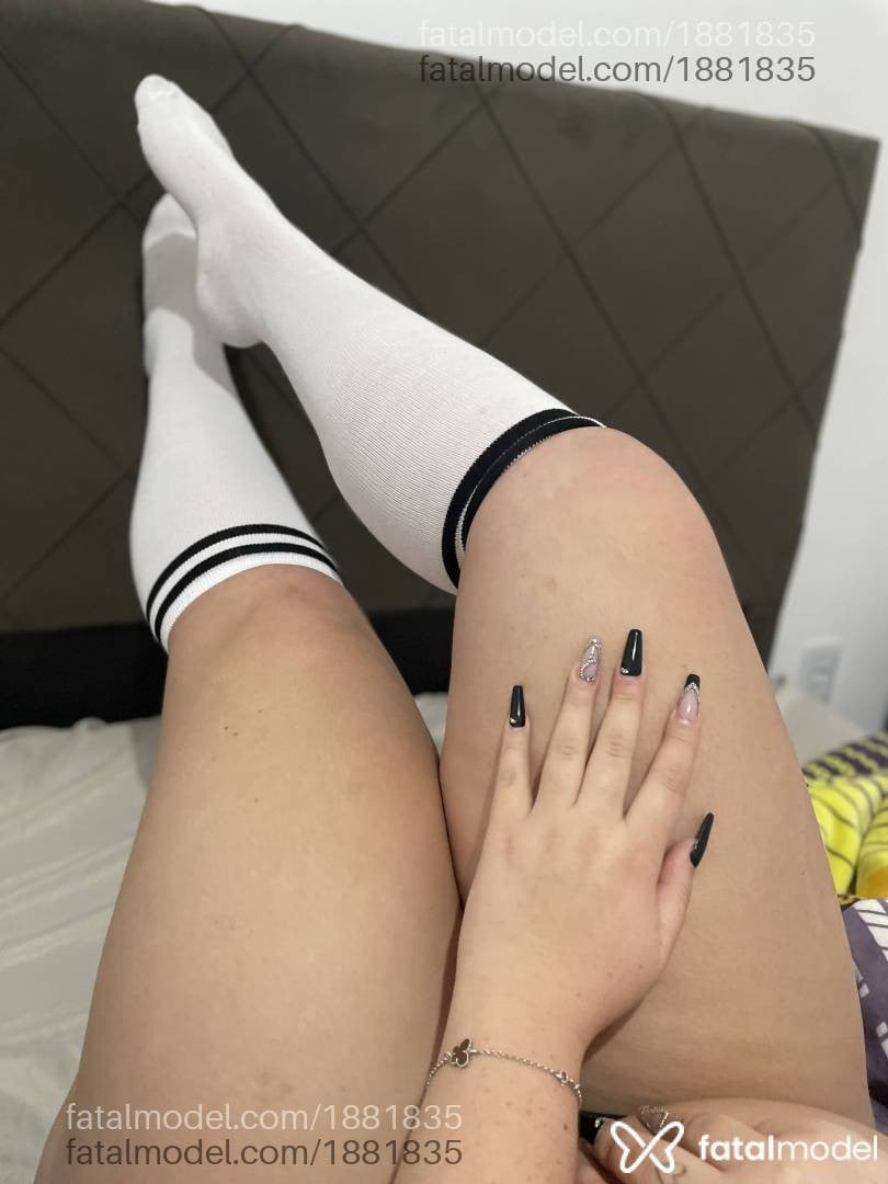 Acompanhante mulher loira (o) de olhos mel em Viamão - Bárbara Evans