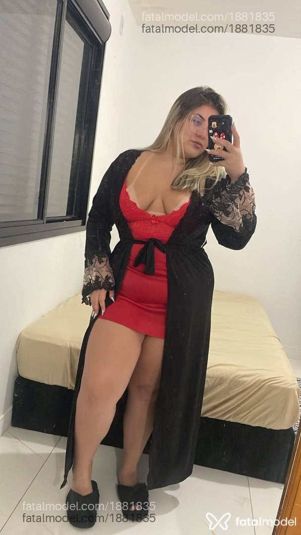 Acompanhante mulher loira (o) de olhos mel - Bárbara Evans