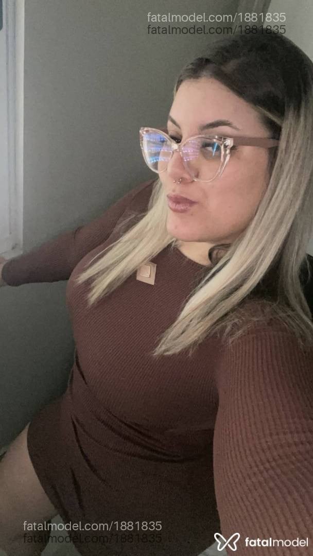 Acompanhante mulher loira (o) de olhos mel em Criciúma - Bárbara Evans