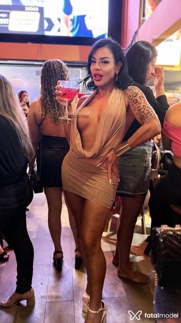 Acompanhante mulher trans morena (o) de olhos castanhos em Manaus - Miranda