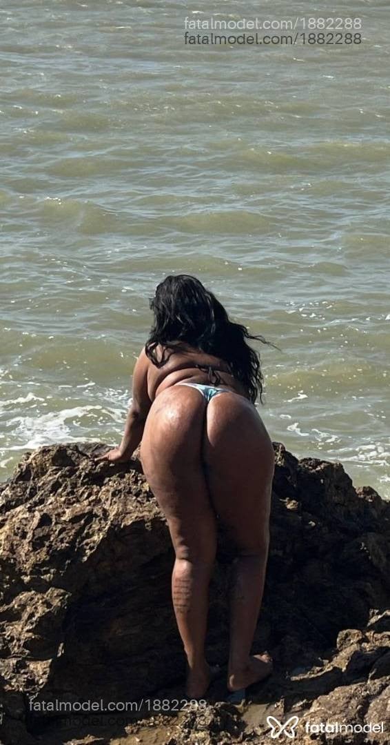 Acompanhante mulher morena (o) de olhos castanhos - Samira