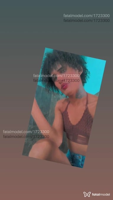 Acompanhante mulher trans morena (o) de olhos castanhos em Pedro Leopoldo - Raayssa