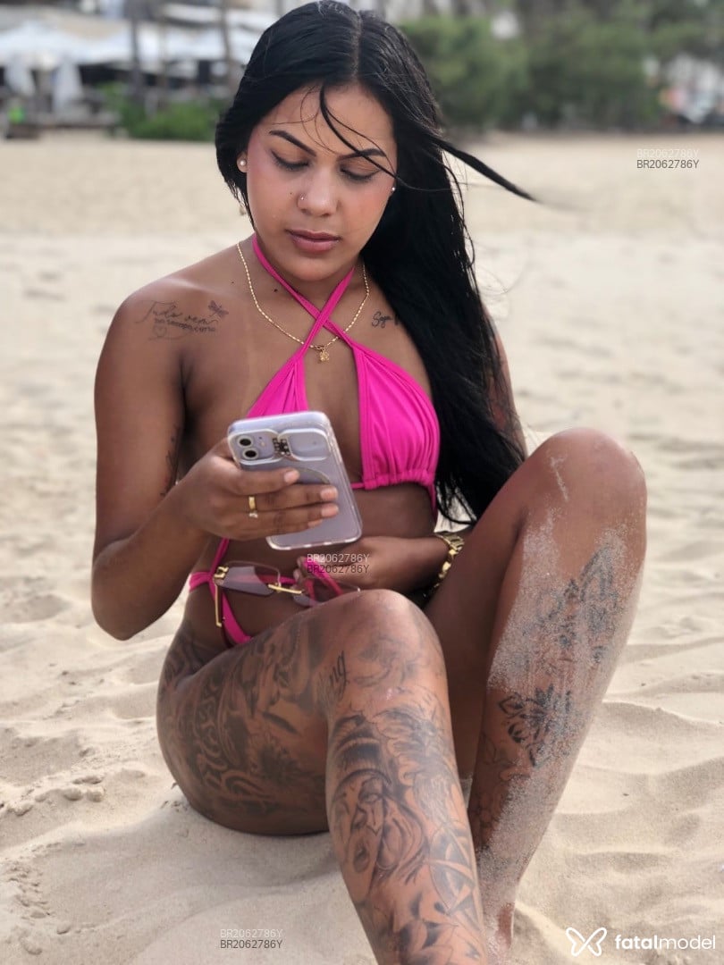 Acompanhante mulher morena (o) de olhos castanhos em Fortaleza - Hanna montanna