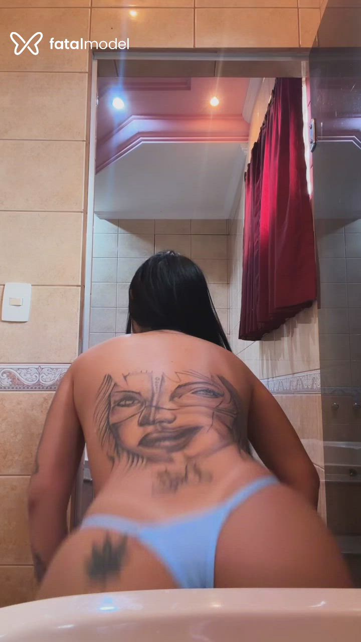 Acompanhante mulher com cabelo castanho de olhos pretos - Nataly Acompanhante mulher com cabelo castanho de olhos pretos - Nataly