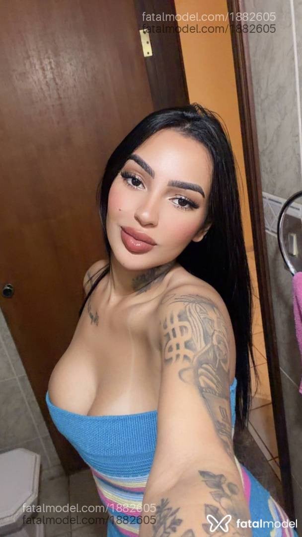 Acompanhante mulher com cabelo castanho de olhos pretos - Nataly