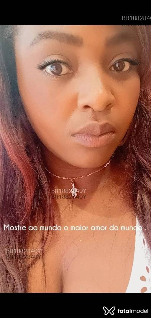 Acompanhante mulher ruiva (o) de olhos castanhos em São Paulo Acompanhante mulher ruiva (o) de olhos castanhos em São Paulo - Helen