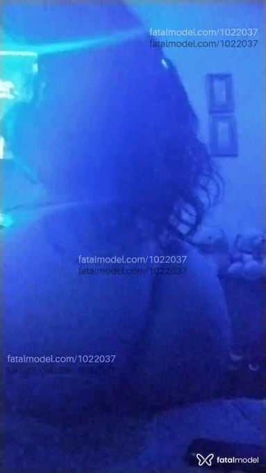 Acompanhante homem trans morena (o) de olhos castanhos em Curitiba - Jennifer Dantas
