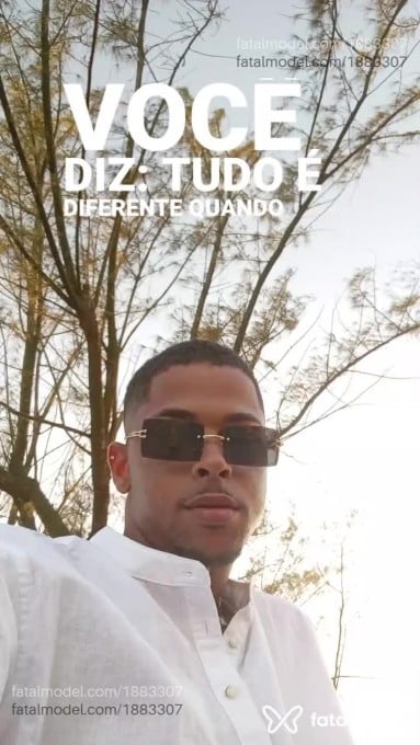 Acompanhante homem com cabelo castanho de olhos castanhos em Nilópolis - Nickolas