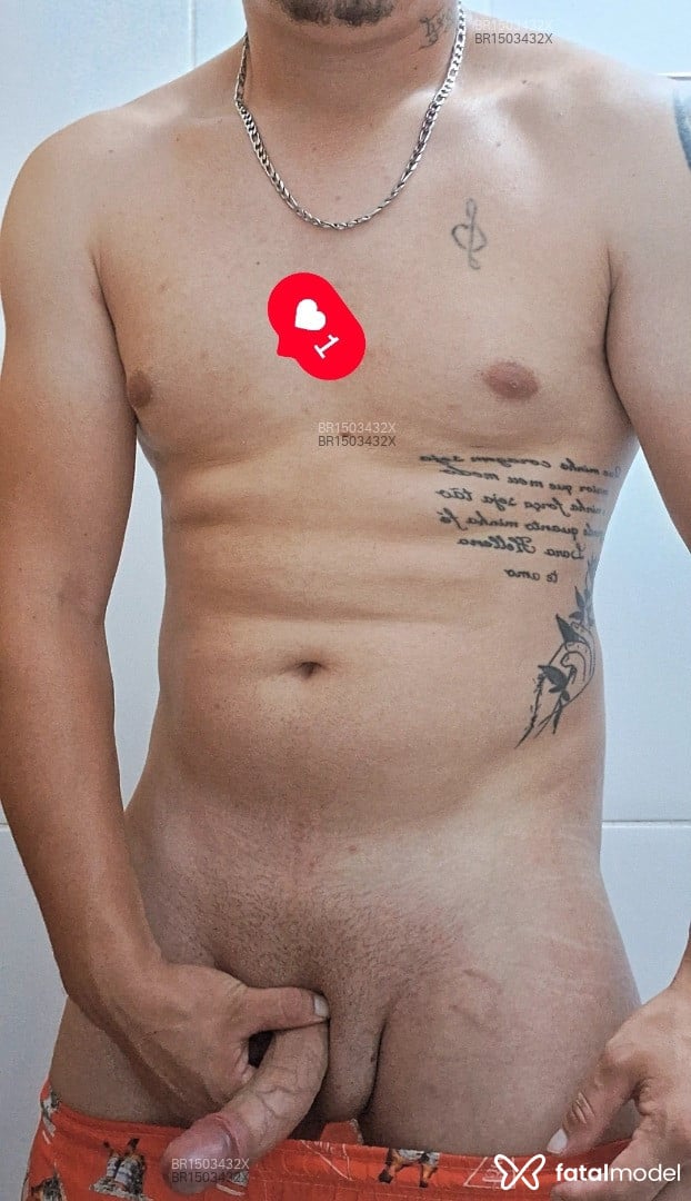 Acompanhante homem loira (o) de olhos castanhos em Chapecó - Gabriel
