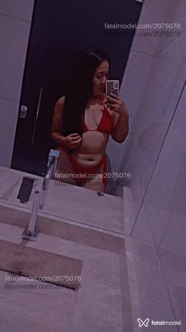 Acompanhante mulher morena (o) de olhos castanhos - Sara Botelho Acompanhante mulher morena (o) de olhos castanhos - Sara Botelho