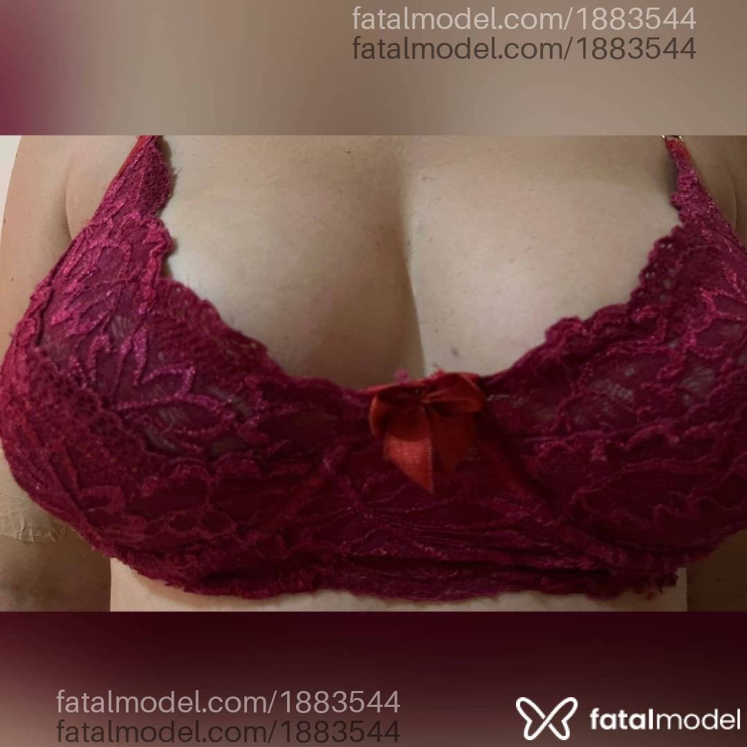 Acompanhante mulher loira (o) de olhos castanhos em Palmas - Paola Silva