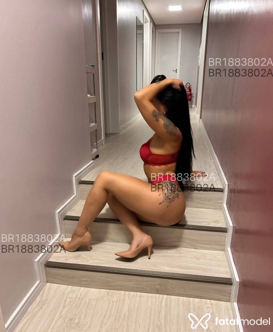 Acompanhante mulher morena (o) de olhos castanhos em Pelotas - Bianca Monteiro