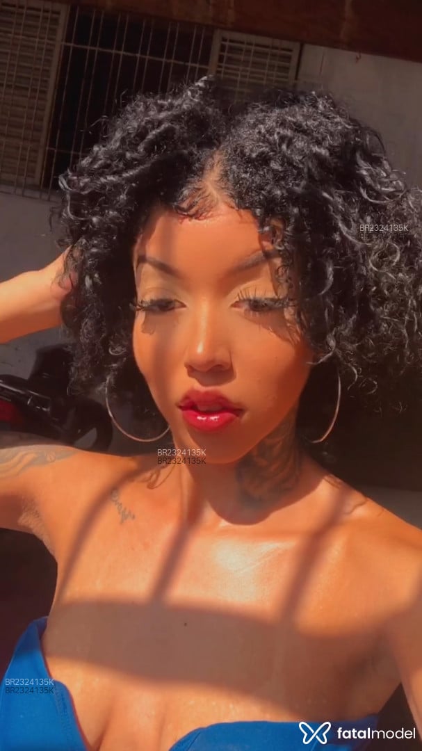 Acompanhante mulher morena (o) de olhos castanhos em São Paulo - Manuela
