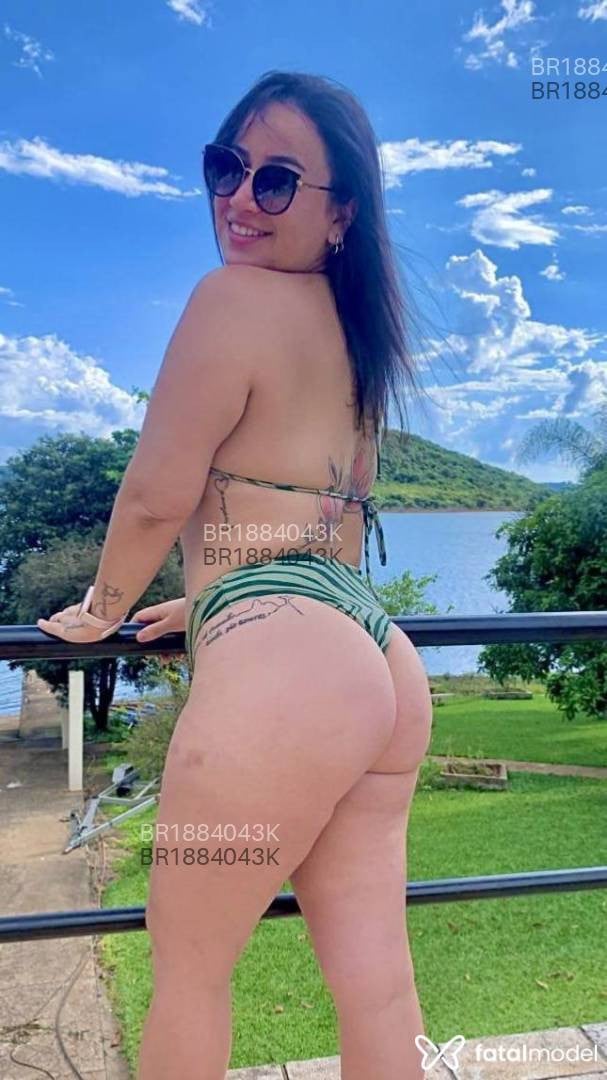 Acompanhante mulher morena (o) de olhos castanhos em Virtual - Beatriz Dias