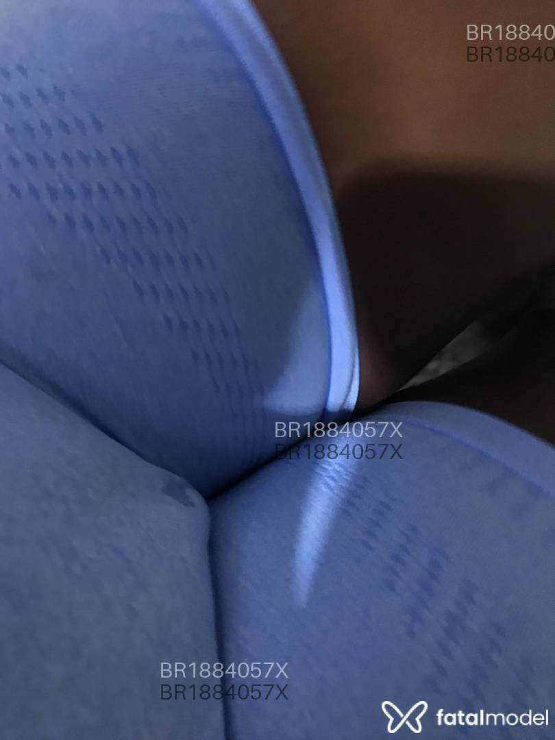 Acompanhante mulher com cabelo castanho de olhos pretos - Mel matoso Acompanhante mulher com cabelo castanho de olhos pretos - Mel matoso