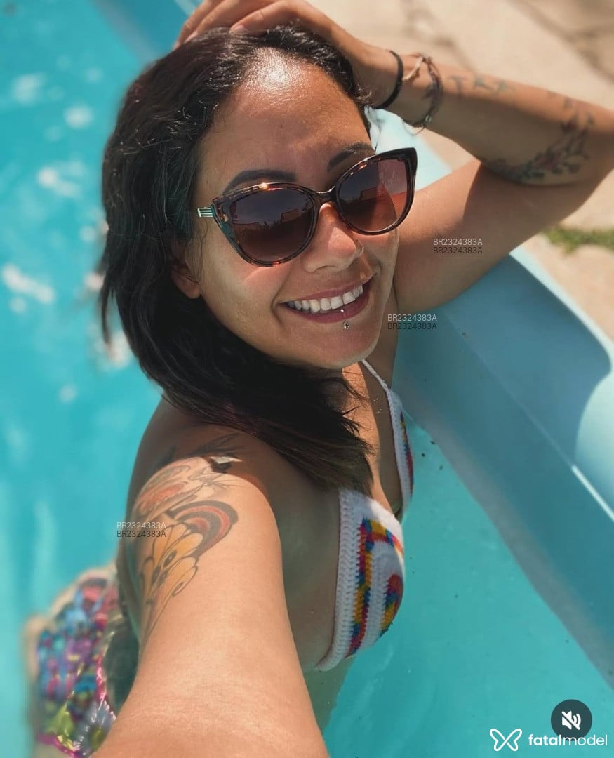Acompanhante mulher ruiva (o) de olhos mel em Rio de Janeiro - Fernanda Queiroz