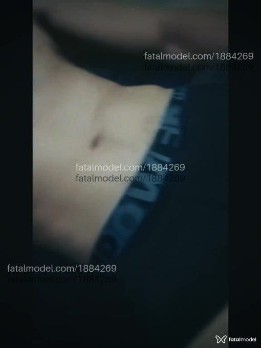 Acompanhante homem morena (o) de olhos castanhos em Cascavel - Leonardo oliver