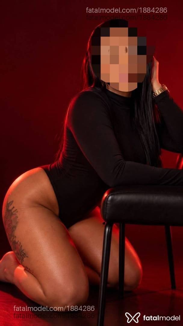 Acompanhante mulher morena (o) de olhos castanhos - Isis Franco