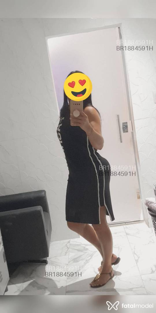 Acompanhante mulher morena (o) de olhos castanhos - Jéssica Acompanhante mulher morena (o) de olhos castanhos - Jéssica