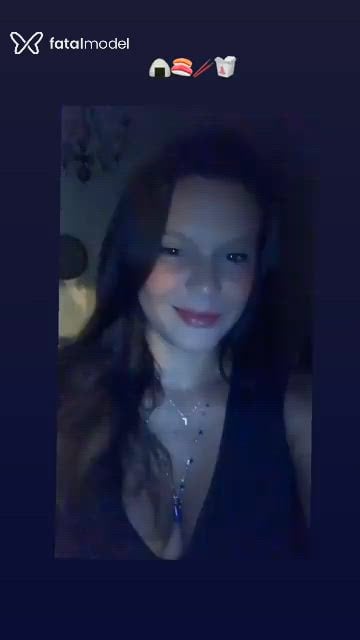 Acompanhante mulher com cabelo castanho de olhos castanhos - Nanda