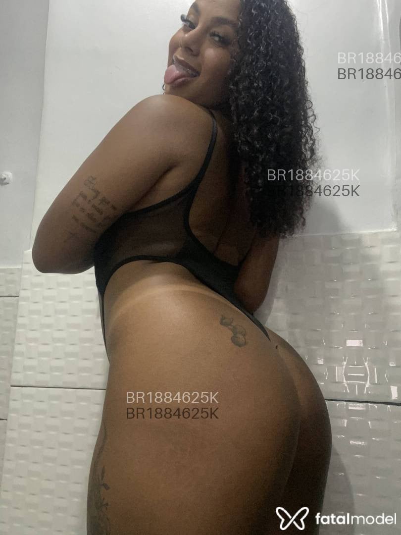 Acompanhante mulher morena (o) de olhos castanhos em Marília - Vicky