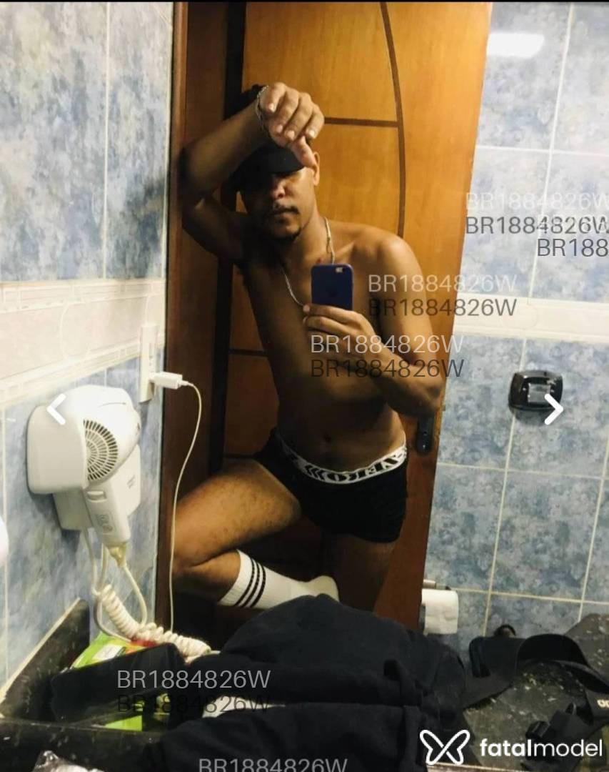 Acompanhante homem morena (o) de olhos verdes em Rio de Janeiro - Zeus Villar