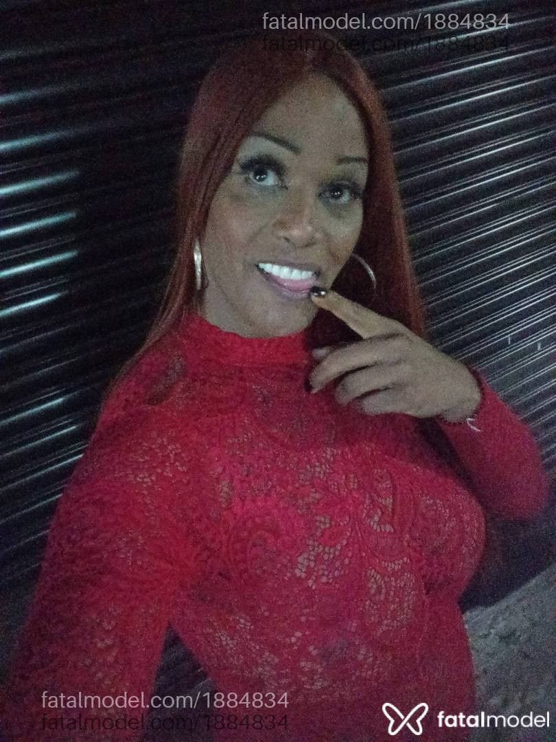 Acompanhante mulher trans morena (o) de olhos pretos em Volta Redonda - Mhell