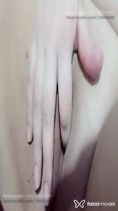 Acompanhante mulher com cabelo castanho de olhos castanhos em Santo Ângelo Acompanhante mulher com cabelo castanho de olhos castanhos em Santo Ângelo - Emily França