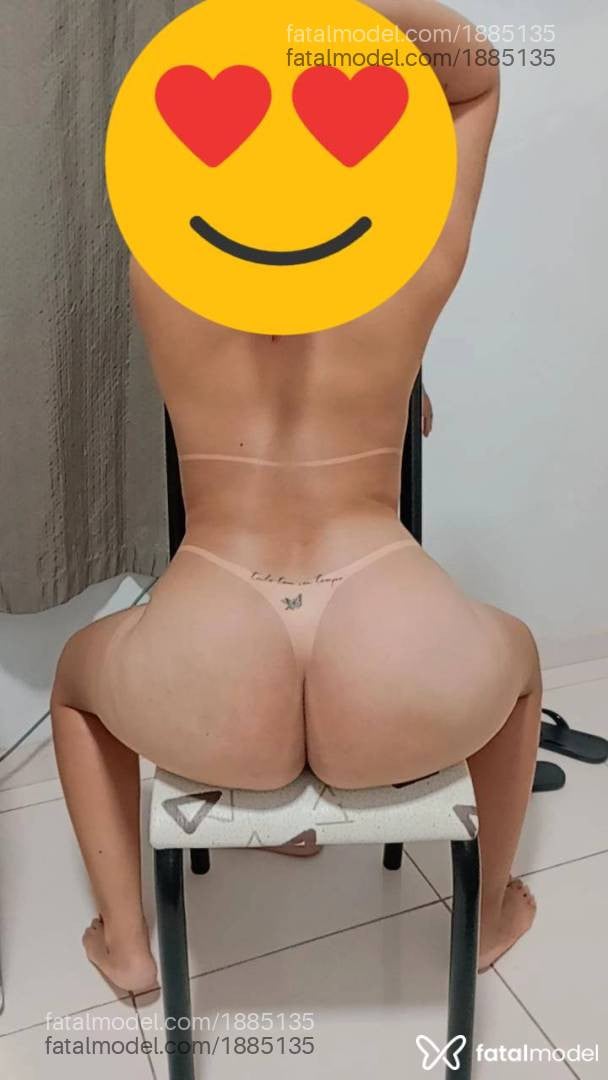 Acompanhante mulher com cabelo castanho de olhos verdes - Fernanda