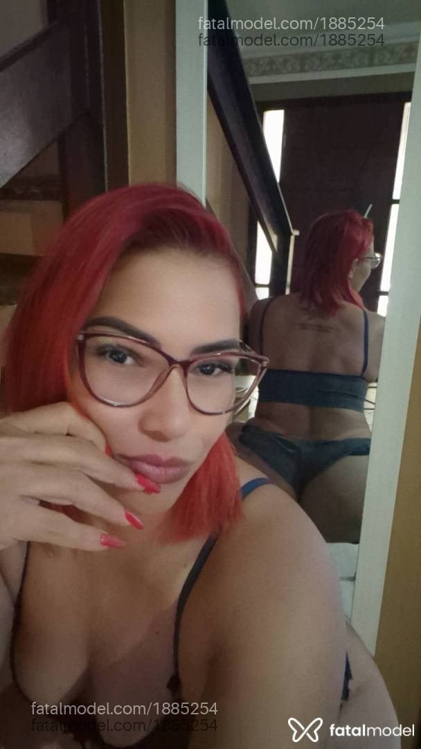 Acompanhante mulher ruiva (o) de olhos castanhos em São Carlos - Agatha Capelly