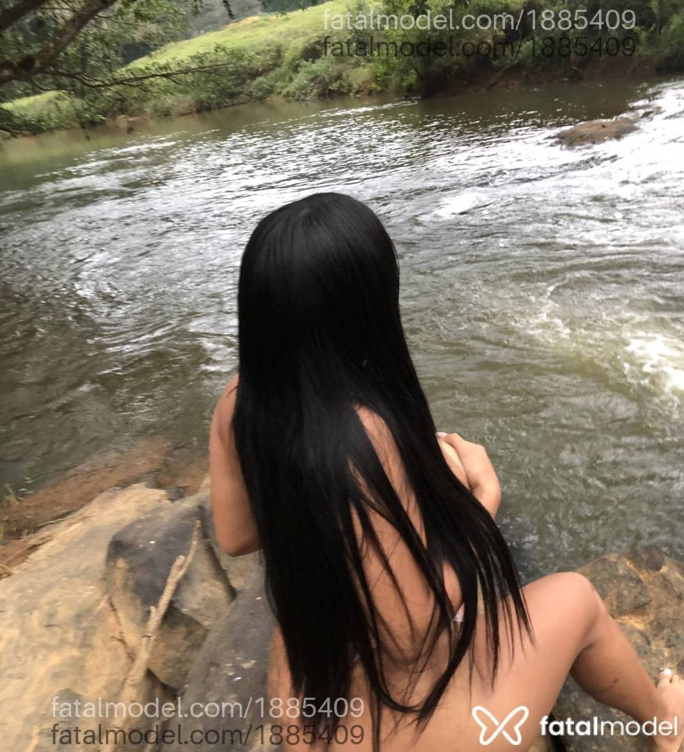 Acompanhante mulher morena (o) de olhos castanhos em Itajubá - Beatriz