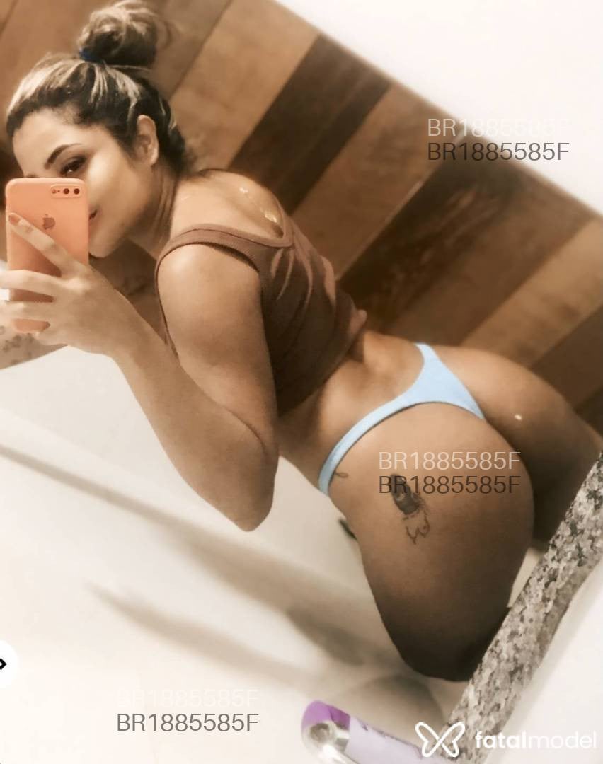 Acompanhante mulher loira (o) de olhos castanhos em Açailândia - Daay Sousa