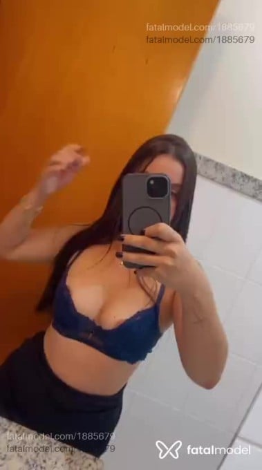 Acompanhante mulher morena (o) de olhos castanhos em Nova Serrana - Alice