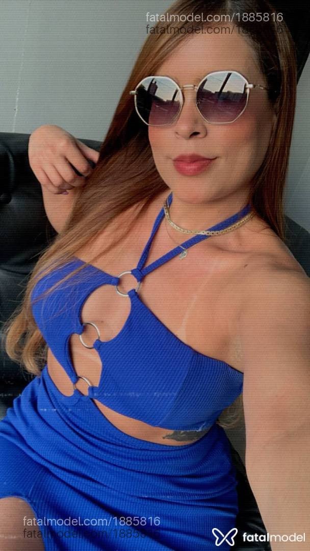 Acompanhante mulher ruiva (o) de olhos cinza - Nina Santos