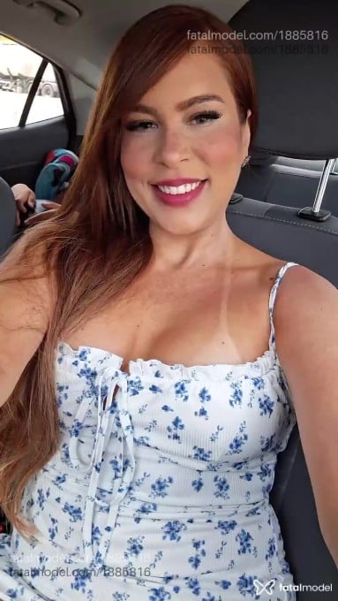 Acompanhante mulher ruiva (o) de olhos cinza em Pouso Alegre - Nina Santos