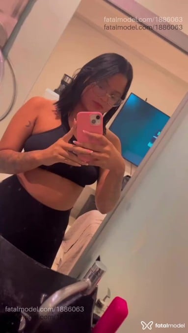 Acompanhante mulher morena (o) de olhos castanhos em São Félix do Xingu - Larissa Xavier