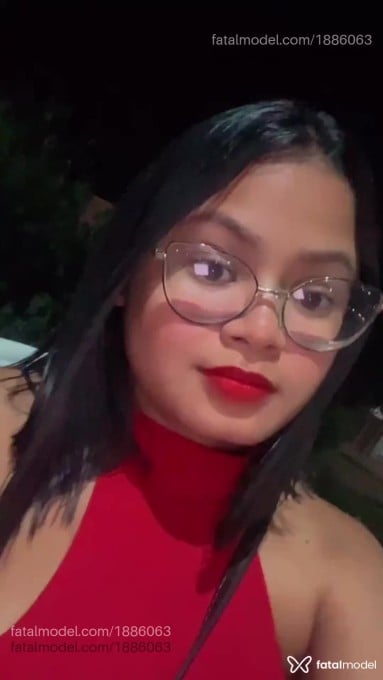 Acompanhante mulher morena (o) de olhos castanhos em São Félix do Xingu - Larissa Xavier
