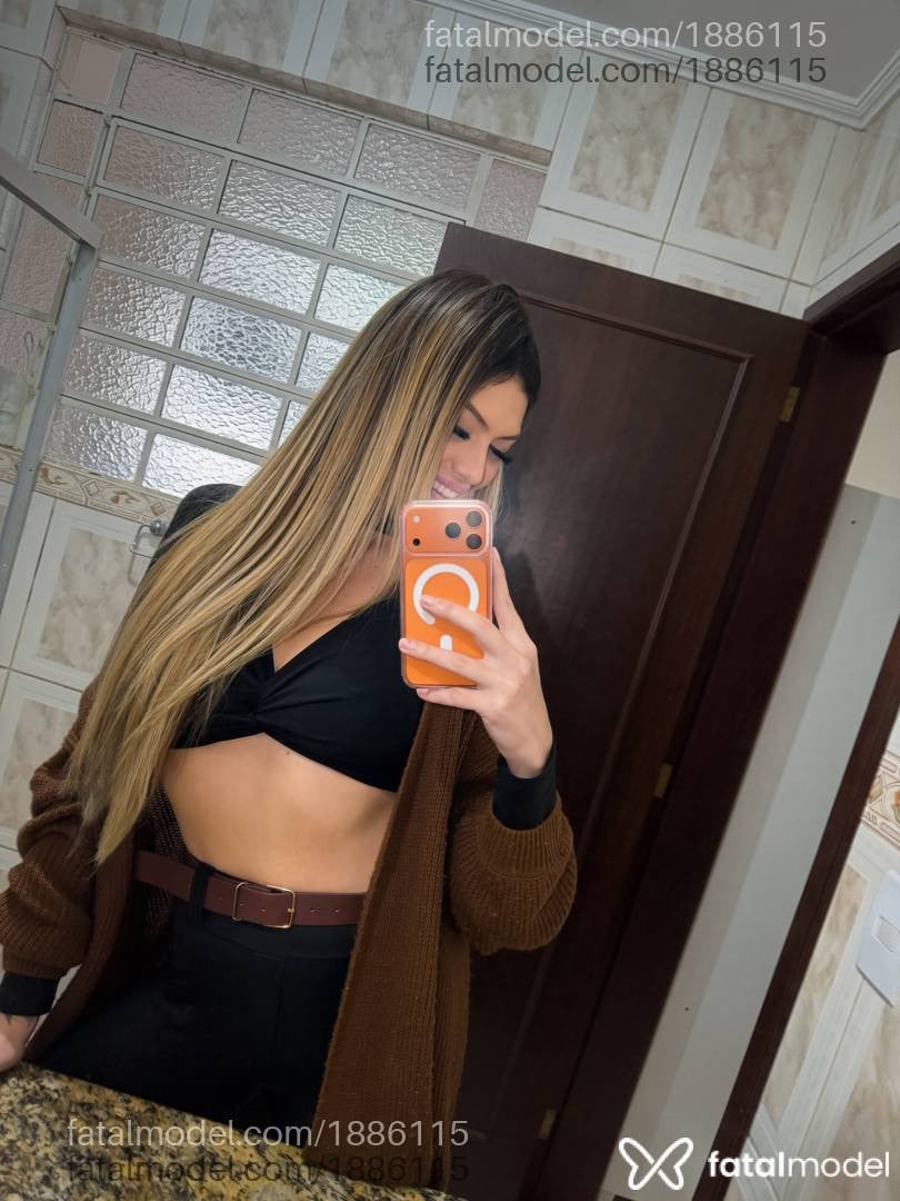 Acompanhante mulher loira (o) de olhos castanhos em Santa Maria - Mel