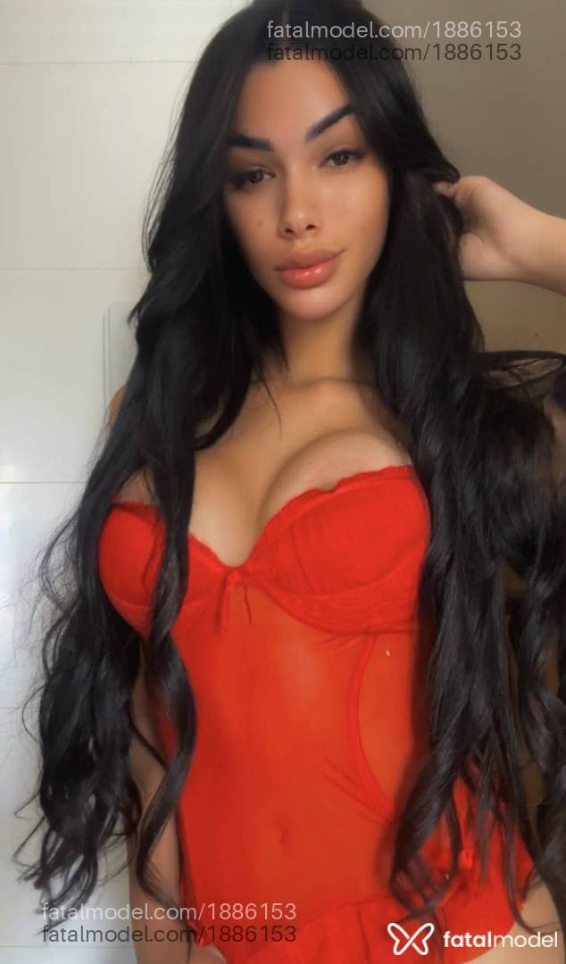 Acompanhante mulher trans morena (o) de olhos castanhos em Brasília Acompanhante mulher trans morena (o) de olhos castanhos em Brasília - Fernanda Macena