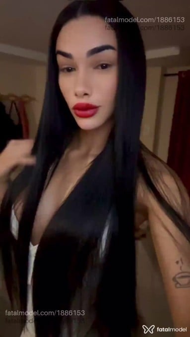 Acompanhante mulher trans morena (o) de olhos castanhos em Brasília Acompanhante mulher trans morena (o) de olhos castanhos em Brasília - Fernanda Macena