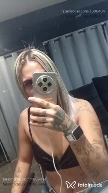 Acompanhante mulher loira (o) de olhos verdes em Porto Alegre - Mirella