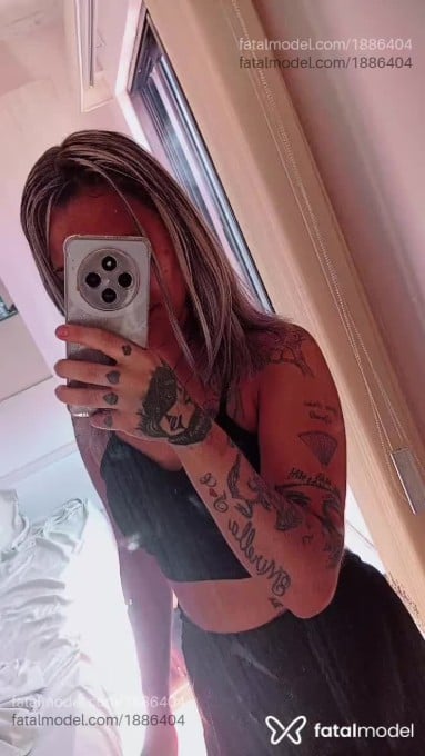 Acompanhante mulher loira (o) de olhos verdes em Porto Alegre - Mirella