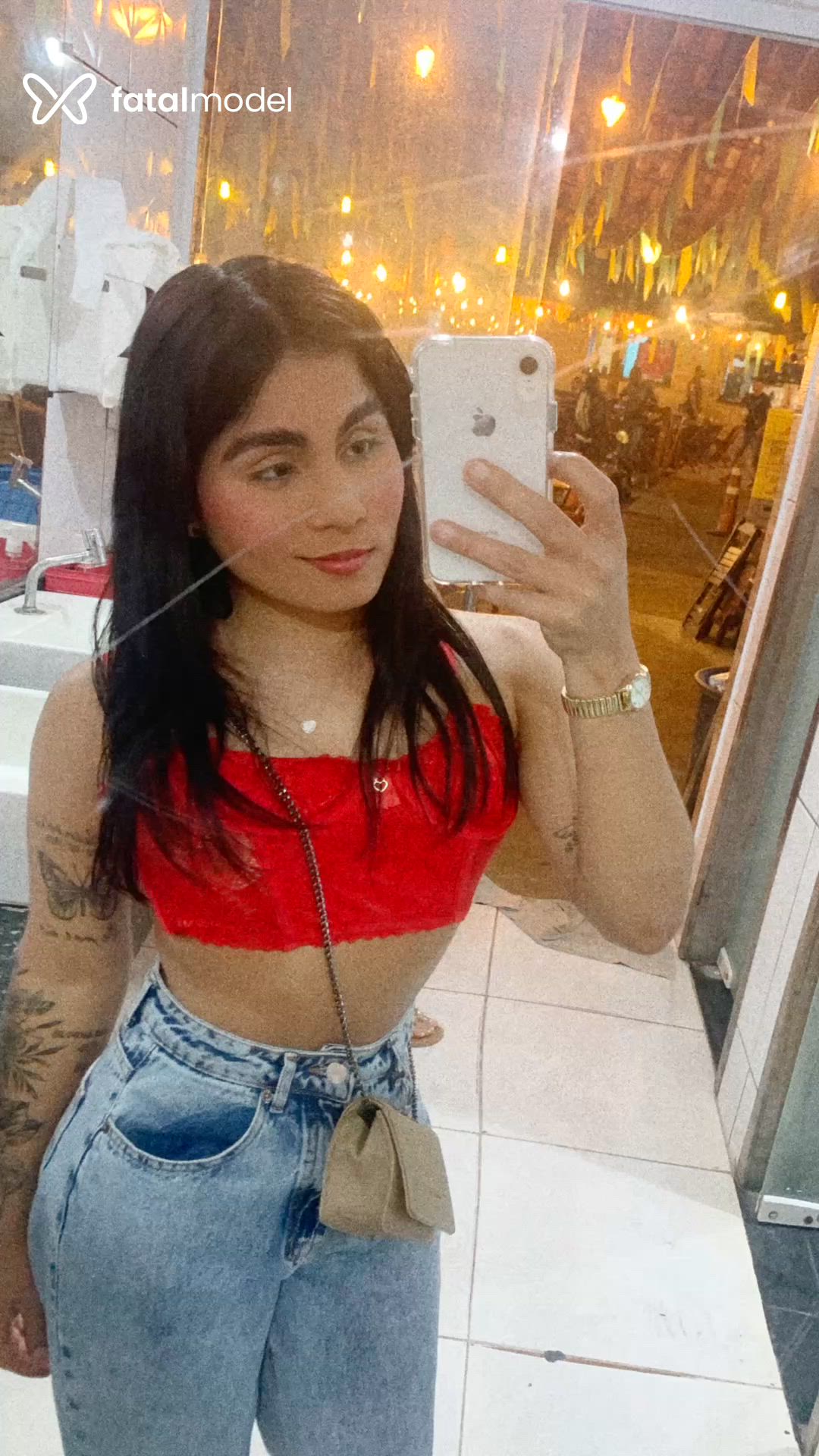 Acompanhante mulher trans morena (o) de olhos castanhos em Feira de Santana Acompanhante mulher trans morena (o) de olhos castanhos em Feira de Santana - Agatha