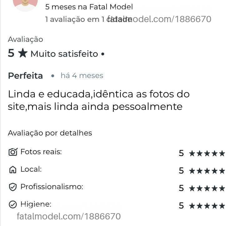 Acompanhante mulher trans morena (o) de olhos castanhos - Agatha