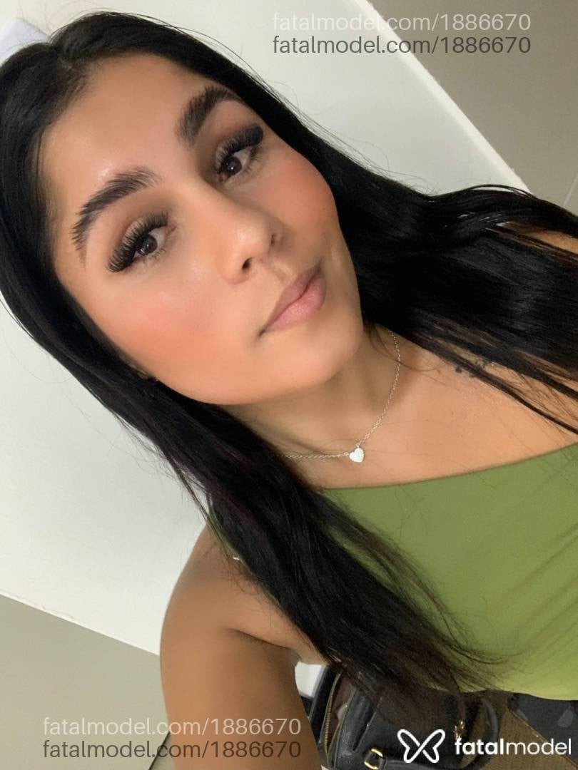 Acompanhante mulher trans morena (o) de olhos castanhos em Feira de Santana - Agatha