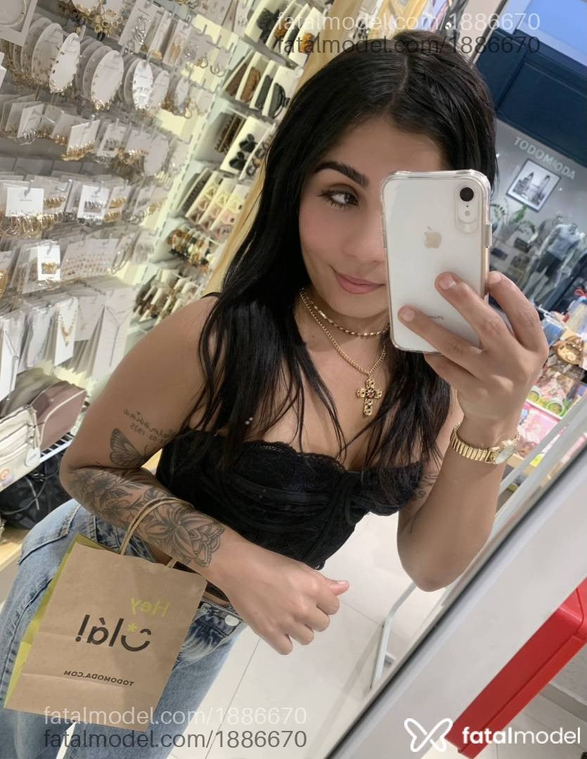 Acompanhante mulher trans morena (o) de olhos castanhos em Feira de Santana - Agatha
