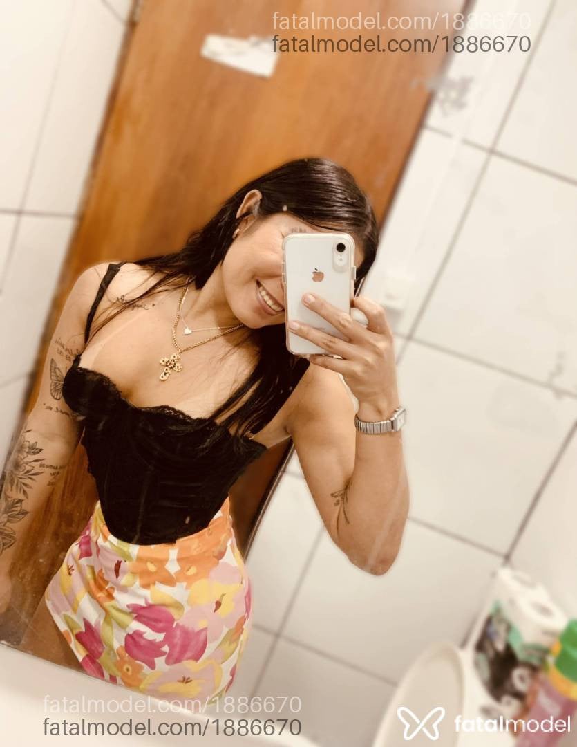 Acompanhante mulher trans morena (o) de olhos castanhos em Feira de Santana - Agatha
