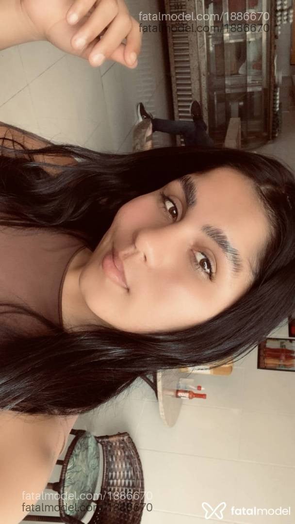 Acompanhante mulher trans morena (o) de olhos castanhos em Feira de Santana - Agatha