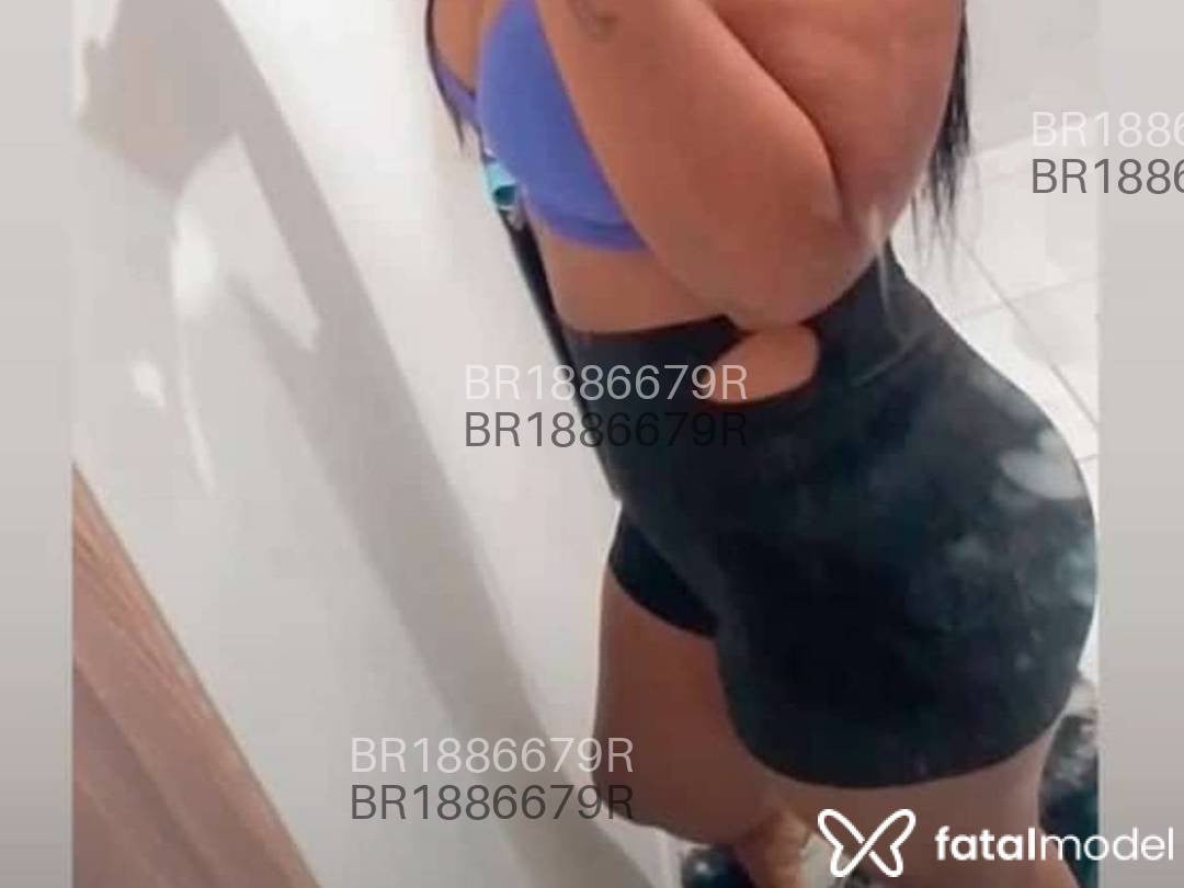 Acompanhante mulher com cabelo castanho de olhos castanhos em Ariquemes - Barbara