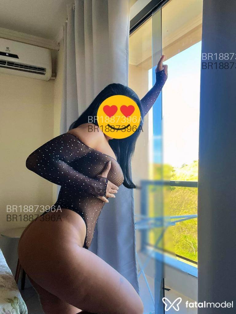 Acompanhante mulher morena (o) de olhos castanhos em Juiz de Fora - Lorenna